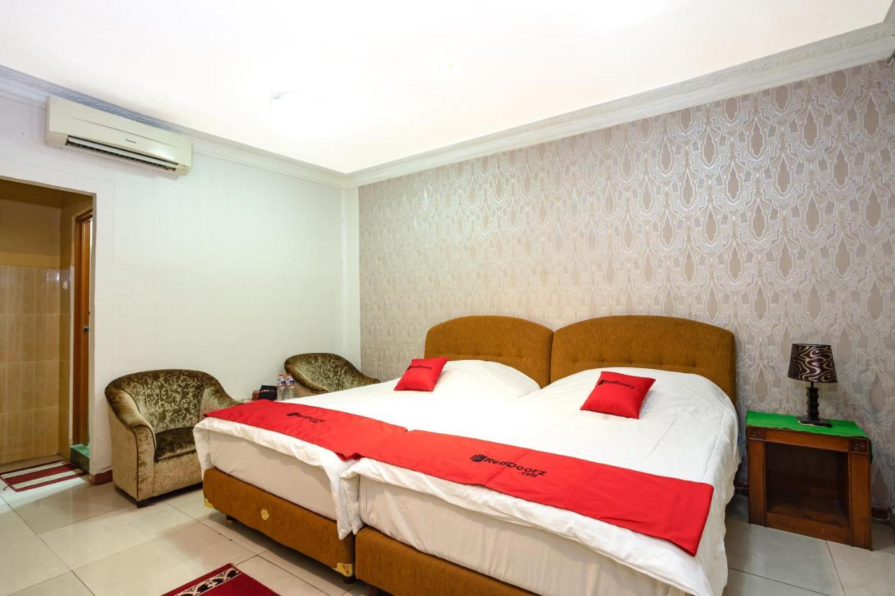 Reddoorz Near Rs Cikini Джакарта Экстерьер фото